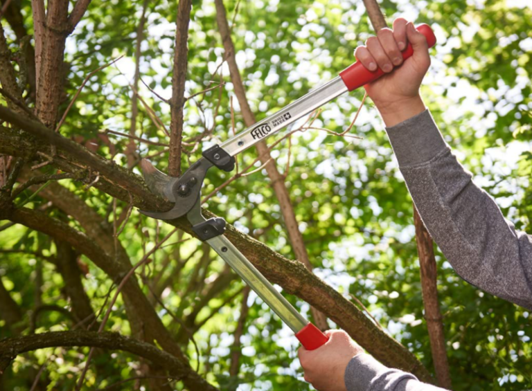 Felco Pruning Loppers (F 21150) Heavy Duty Ergonomical Hedge & Tree Limb Trimmer (50cm